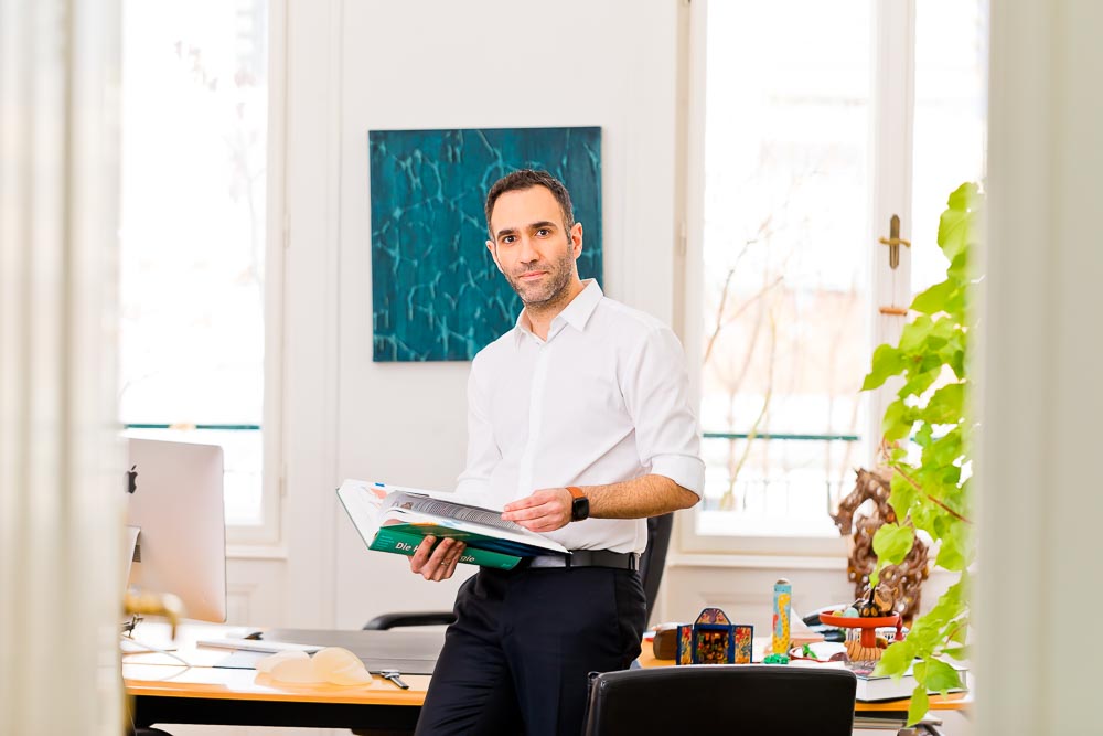 Business Plastische Chirurgie_100 Dr. Giovanni Bartellas